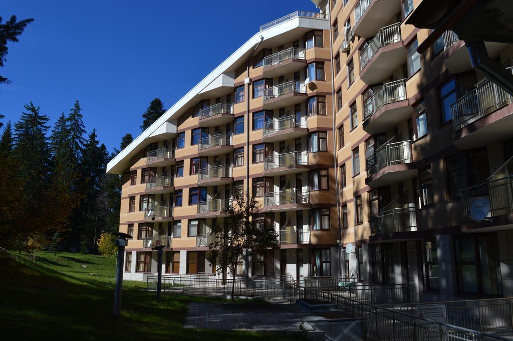 Apartments Flora-Daisy ボロヴェッツ エクステリア 写真